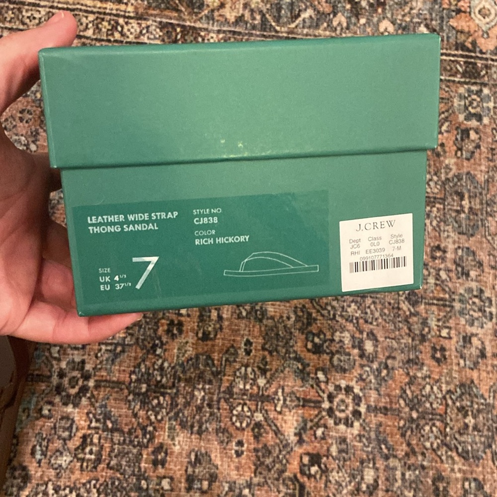 J. Crew Wide thong sandals in leather - Picture 6 of 9